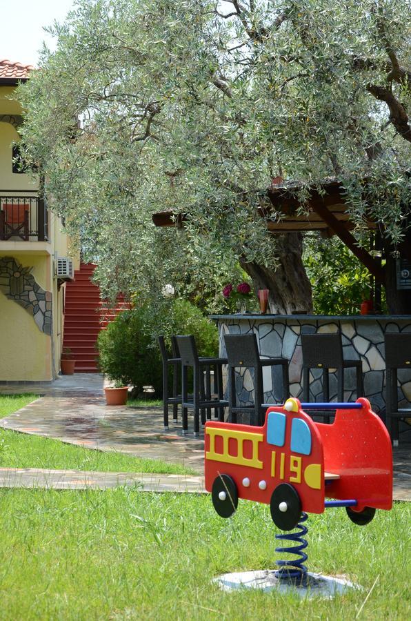 Hotel Maria Криси Амудия Екстериор снимка