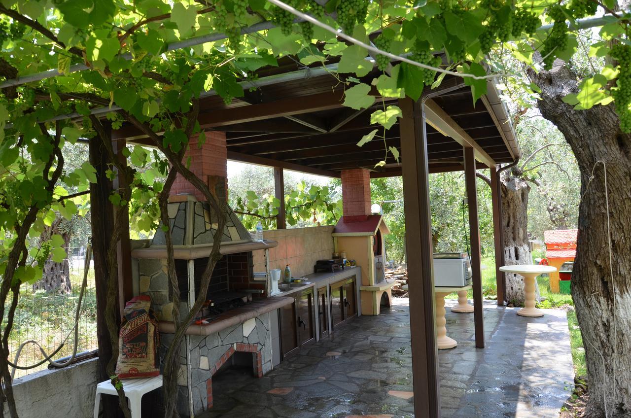 Hotel Maria Криси Амудия Екстериор снимка