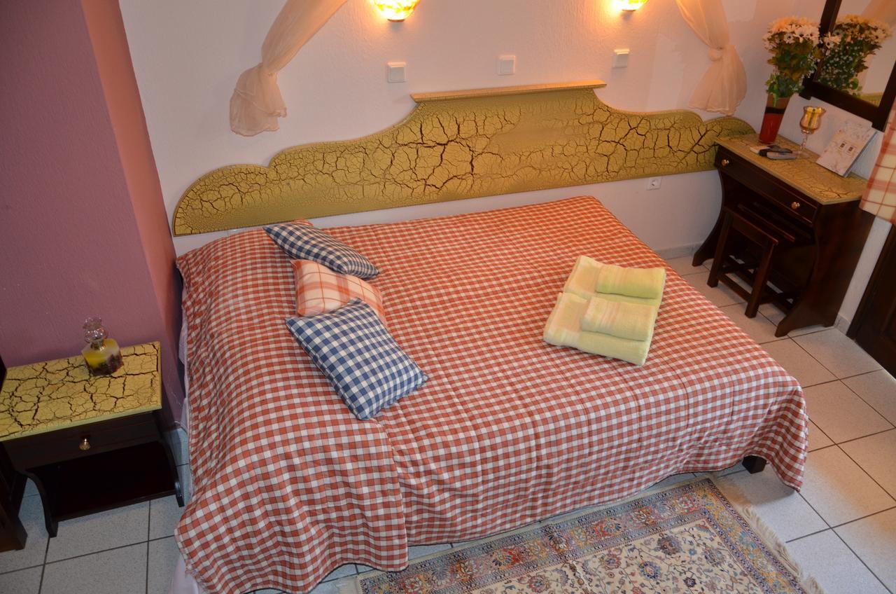 Hotel Maria Криси Амудия Екстериор снимка